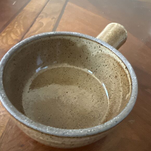 Stoneware Pottery Dish - Picture 2 of 3